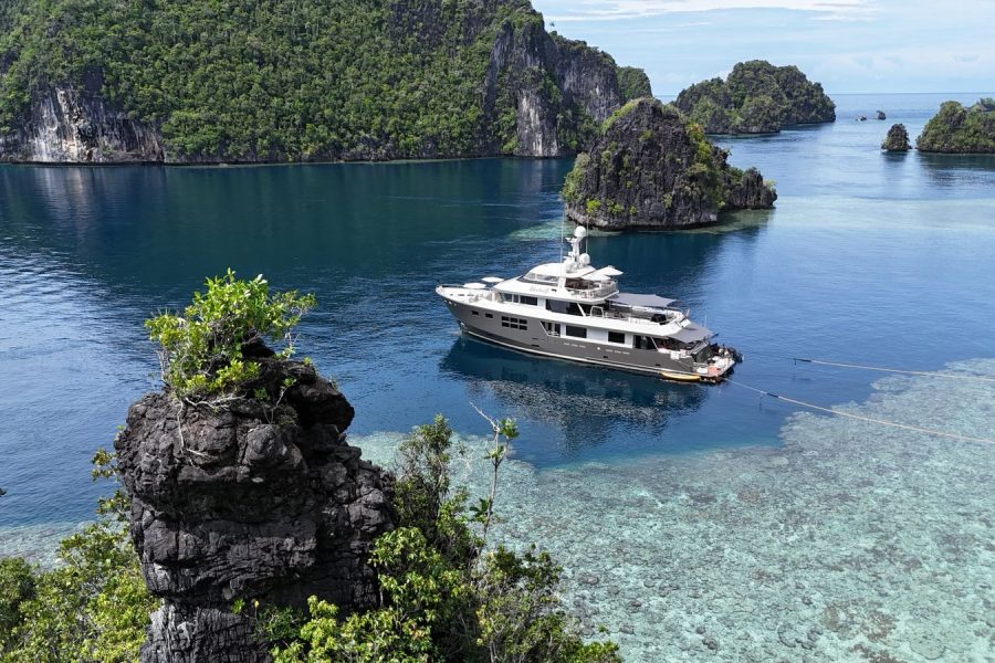 Indonesia cruising