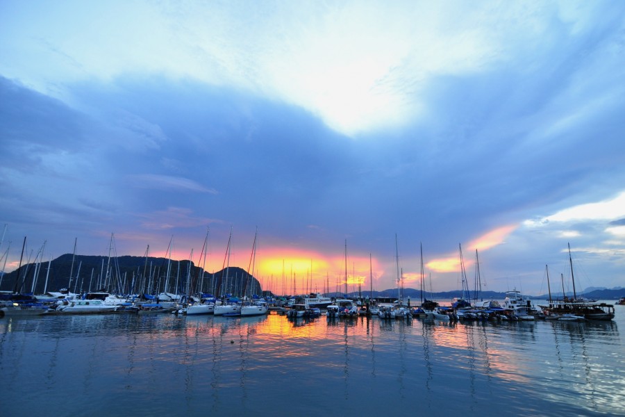 langkawi malaysia harbor sunset